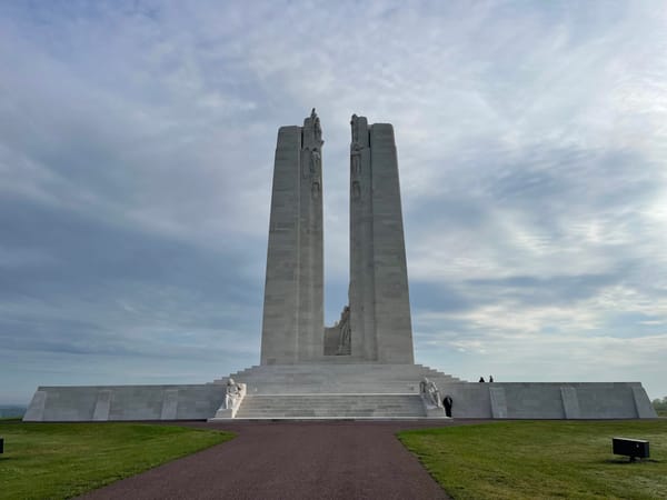 La tournée Française- Flash sur Paris et Vimy