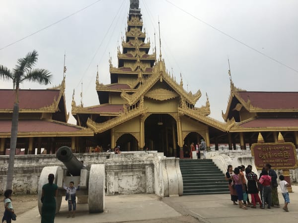 Mandalay- Une ville en mouvement