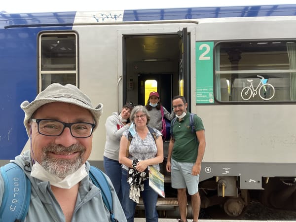 Le train de Menet-Riom ès Montagnes -Pays de Cantal-